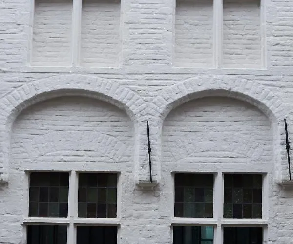 Nonam Boutique 3* Gante